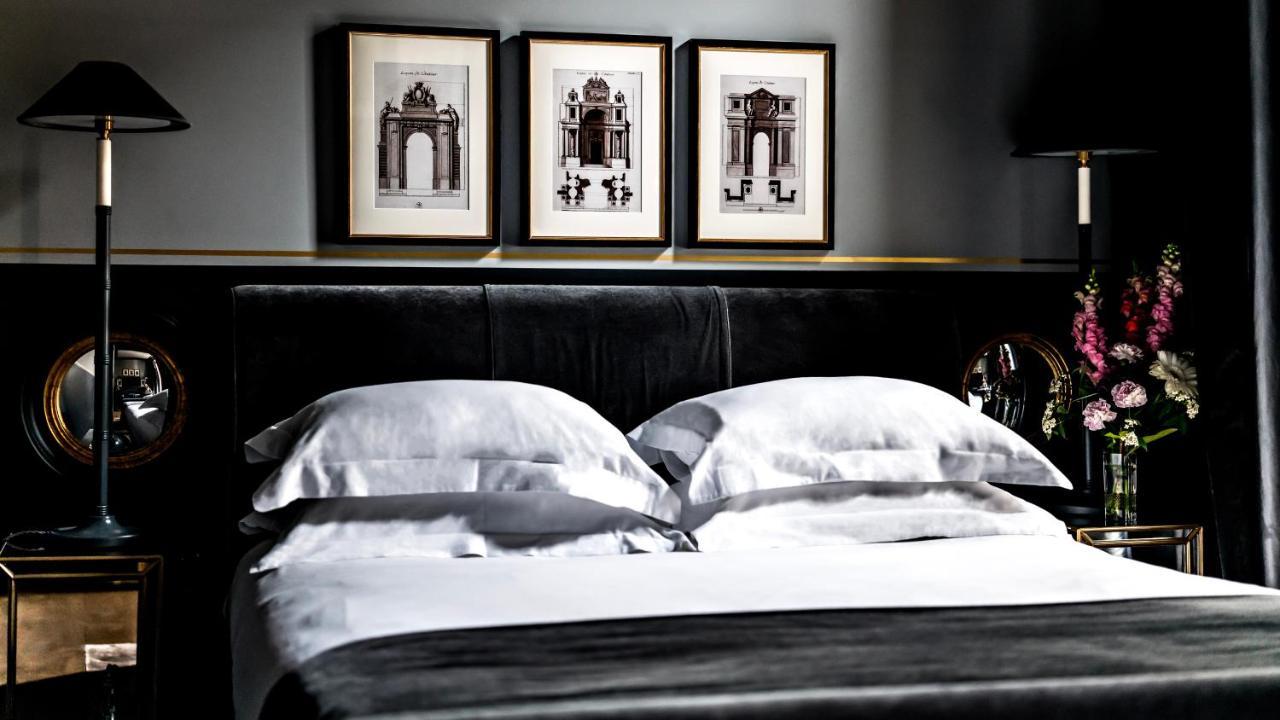 เมอซิเยอ ฌอร์จ โฮเทล แอนด์ สปา - ช็องเซลิเซ่ Hotel ปารีส ภายนอก รูปภาพ
